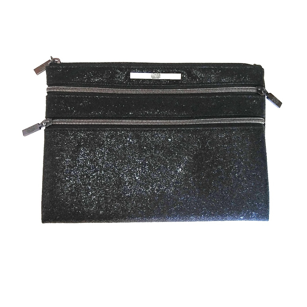 NWOT! USB Charger Clutch